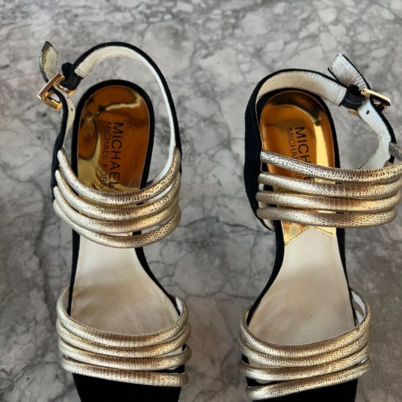 Michael Kora sandals - Picture 3 of 4